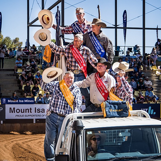 OVER 55'S TEAM ROPING