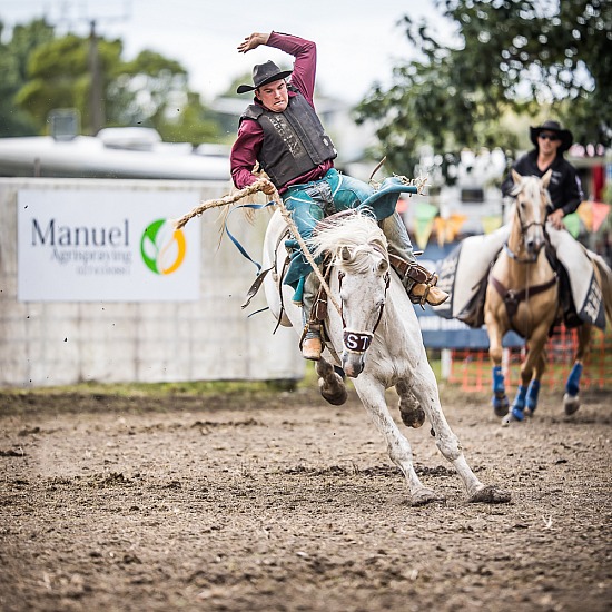 2ND DIVI SADDLE BRONC