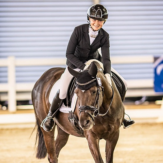 Isabella Anderson and 'BORONIA APPLAUSE'