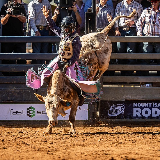 JUNIOR BULL RIDE