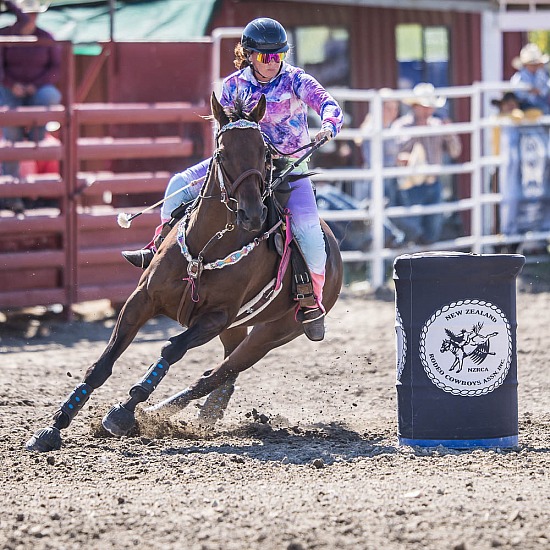 BARREL RACE