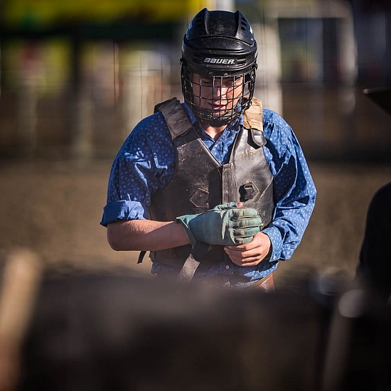 NOVICE STEER RIDE