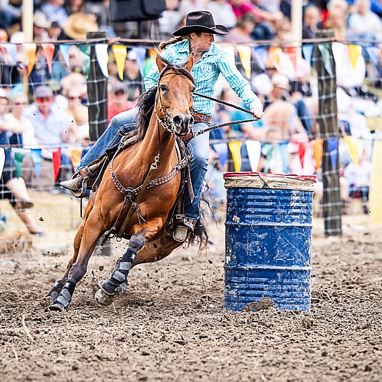 BARREL RACE