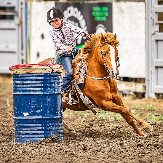 JUNIOR BARREL RACE