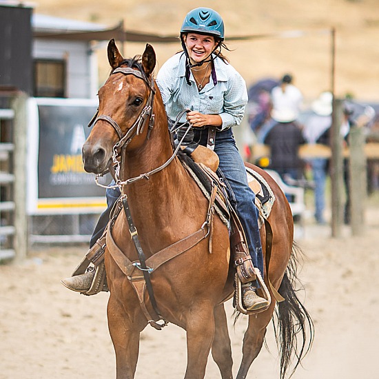 JUNIOR BREAKAWAY ROPING