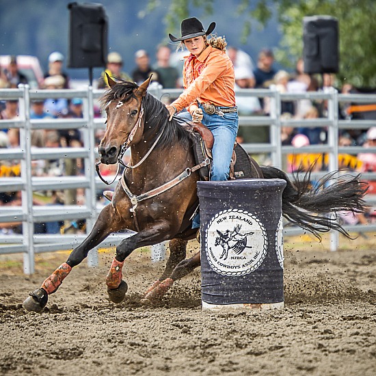 BARREL RACE