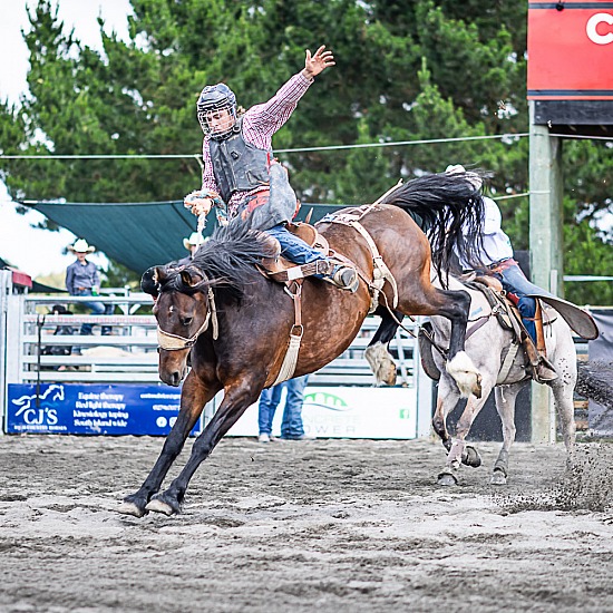 2ND DIVI SADDLE BRONC