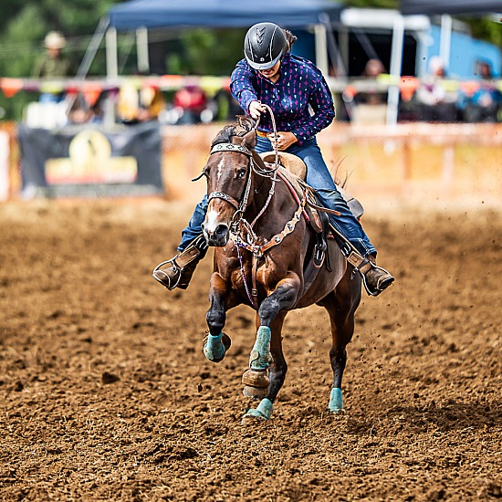 JUNIOR BARREL RACE